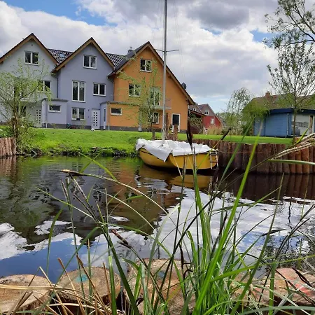 Kapluv Plau Am 公寓 *